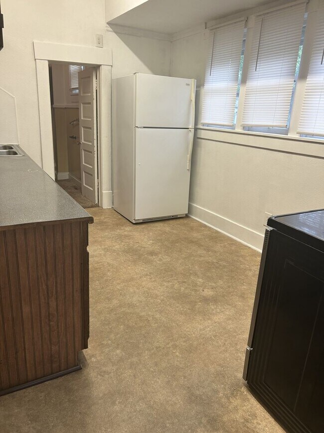 Foto del edificio - Gorgeous 3BR/2Ba home - a MUST SEE!
