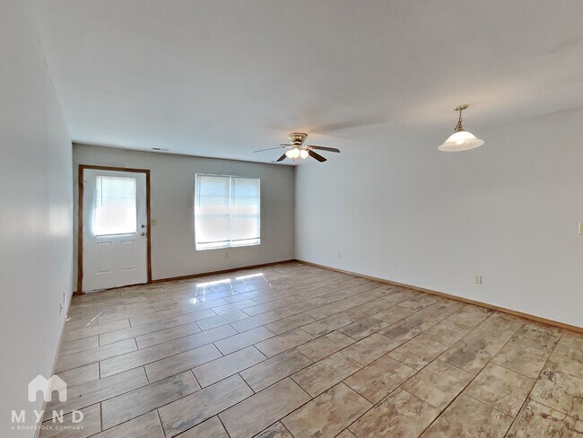 Foto del edificio - 1130 S Clifton Ave