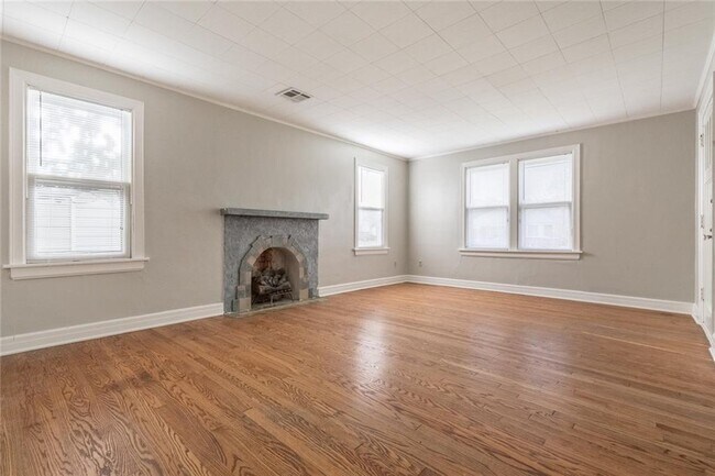 Foto del edificio - 2124 NW 29th St