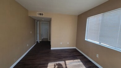 Building Photo - 3964 Rebecca Raiter Ave