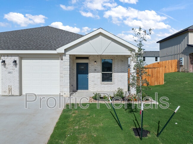 Building Photo - 103 Levi Ct