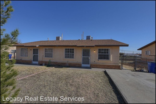 Building Photo - 8534 Leo St