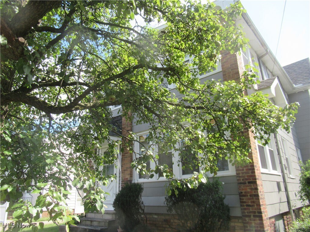 Primary Photo - 1343 Churchill Rd