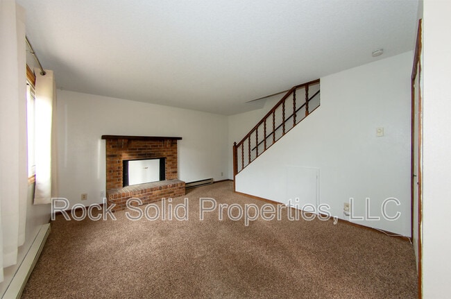 Building Photo - 1610 Taft Ave