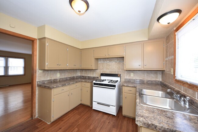 Foto del edificio - 3935 N 76th St