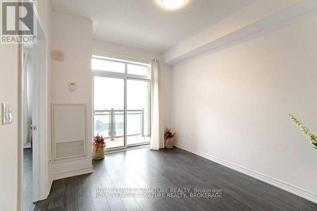 Building Photo - 2490 Old Bronte Rd