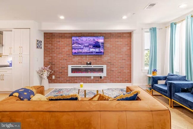 Foto del edificio - 1417 Montello Ave NE