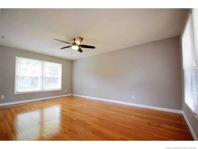 Building Photo - 428 Dunmore Rd
