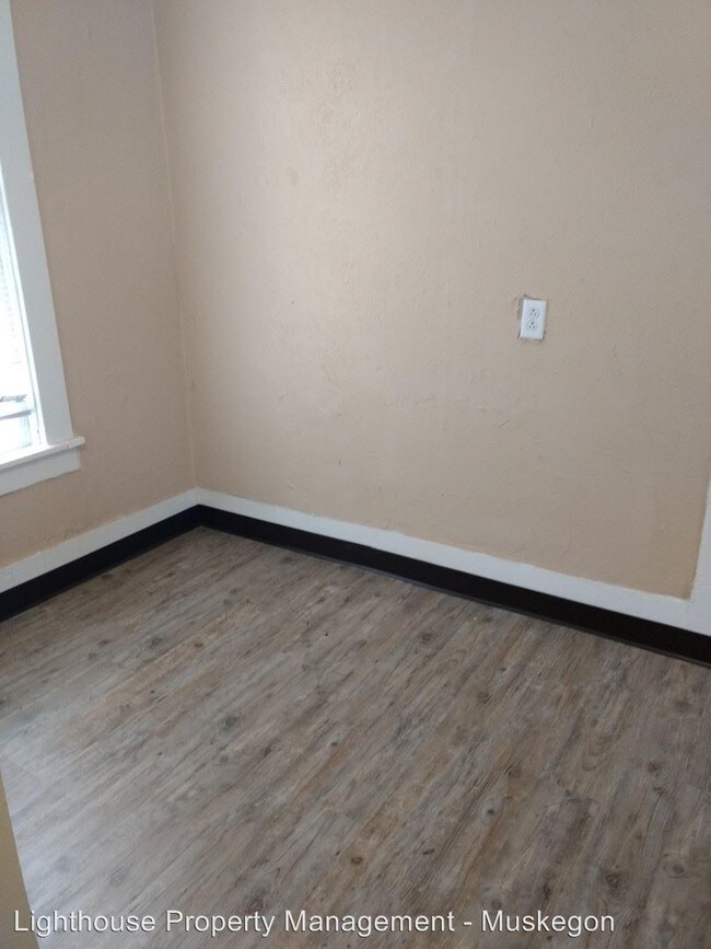 Foto del edificio - 1111 Sanford St