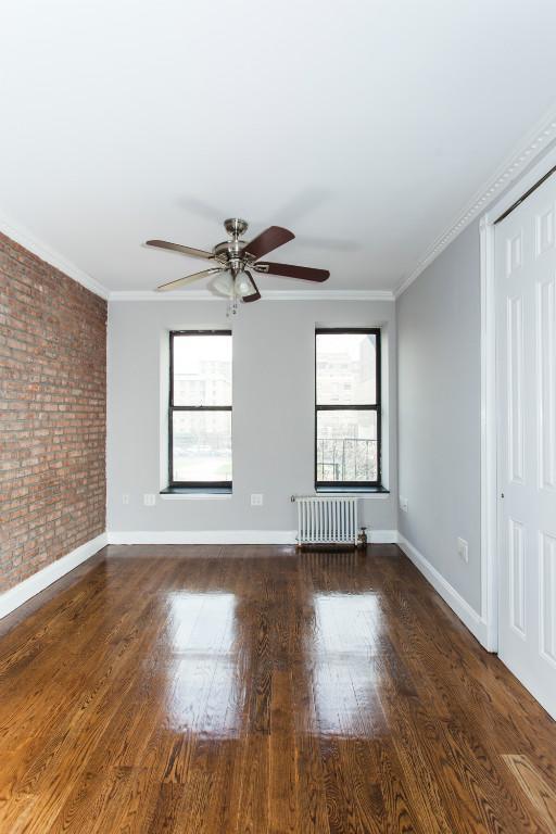 Building Photo - 326 E 100th St
