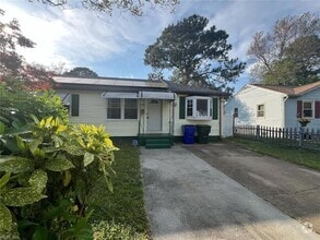 Building Photo - 4556 Dora Cir