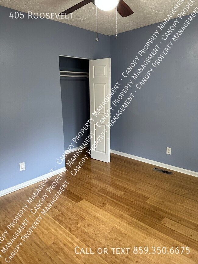Building Photo - 405 Roosevelt-
