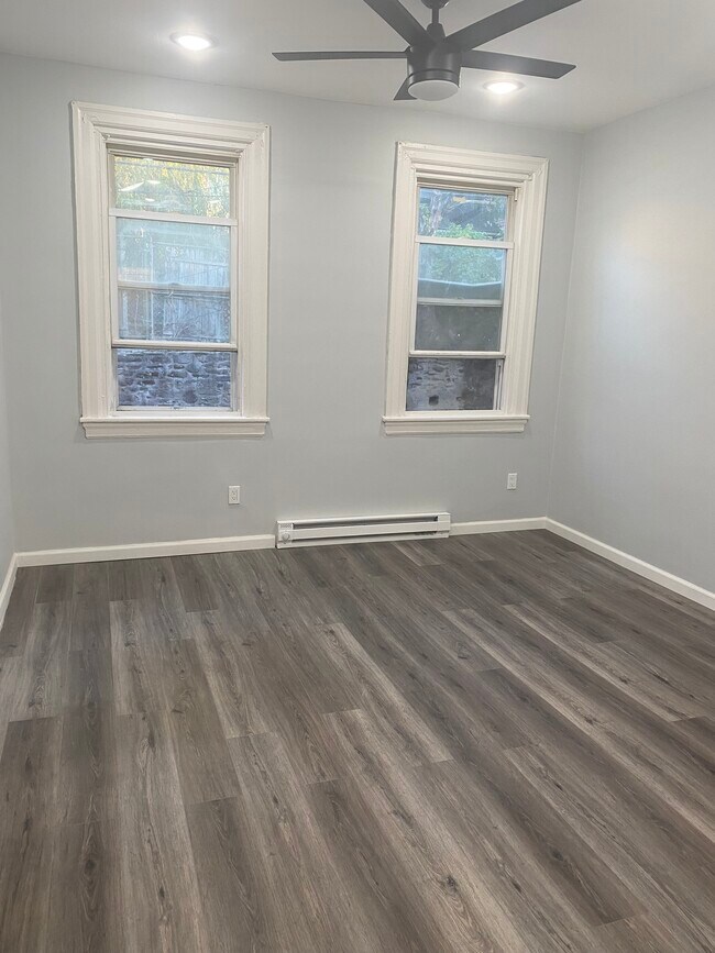 Foto del edificio - 6443 N Broad St