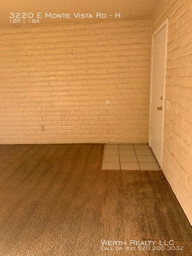 Foto del edificio - 3220 E Monte Vista Dr
