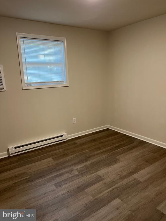 Foto del edificio - 132 Briarwood Cir