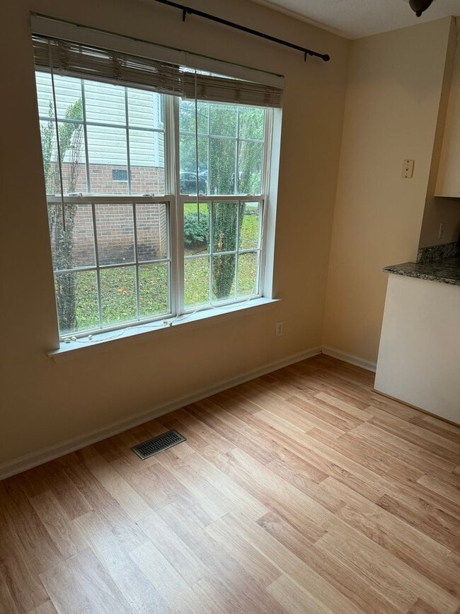 Building Photo - Beautiful Irmo Property FOR RENT