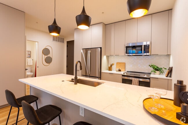 The Broadleaf - The Broadleaf Apartments