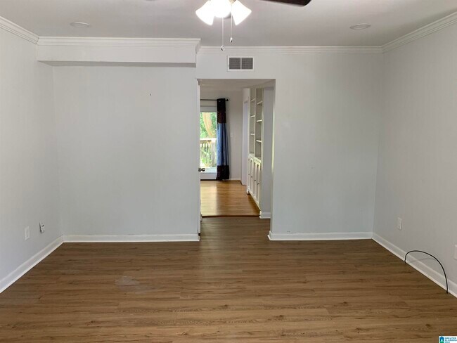 Foto del edificio - 2752 Southbury Cir