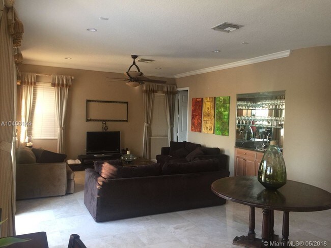 Foto del edificio - 19240 SW 30th St