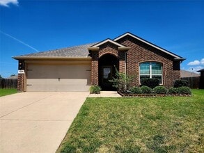 Building Photo - 1400 Cedar Hollow Dr