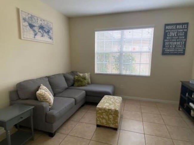 Building Photo - Beautiful 3 Bedroom 2.5  Bath Harmony Home...