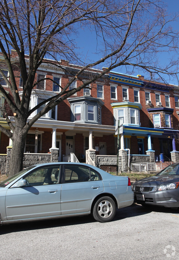 Building Photo - 2916 Guilford Ave