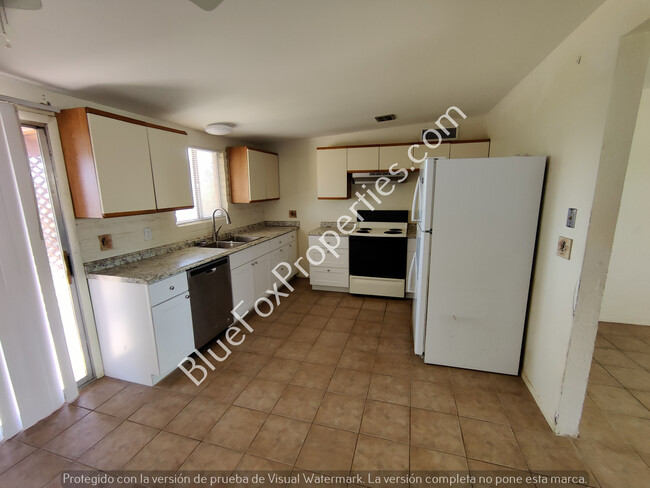 Building Photo - 3755 S Amos Pl