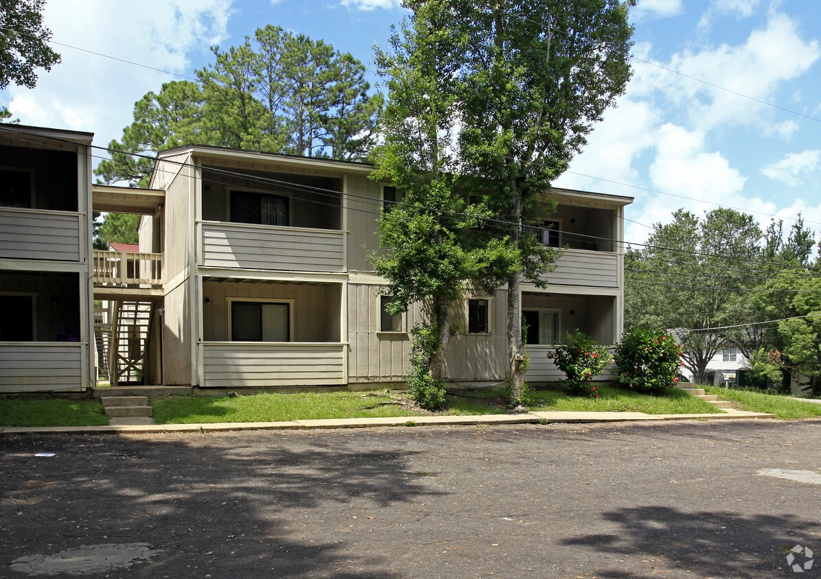 Seminole Village Apartments Tallahassee