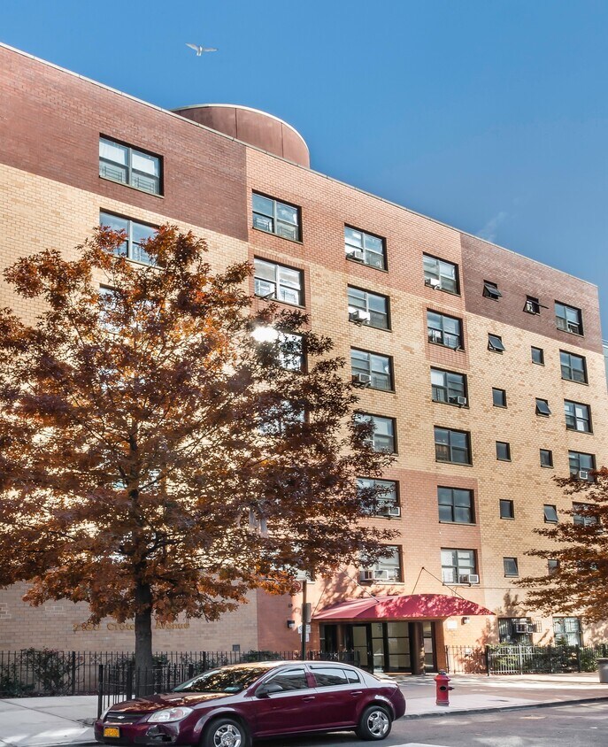 Primary Photo - 2130 Crotona Ave