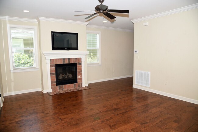 Foto del edificio - Modern Home in Bluewater Bay!