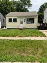 Building Photo - 22844 Sharrow Ave