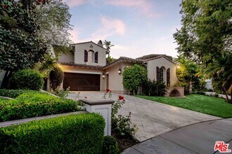 Building Photo - 4131 Prado De Los Caballos