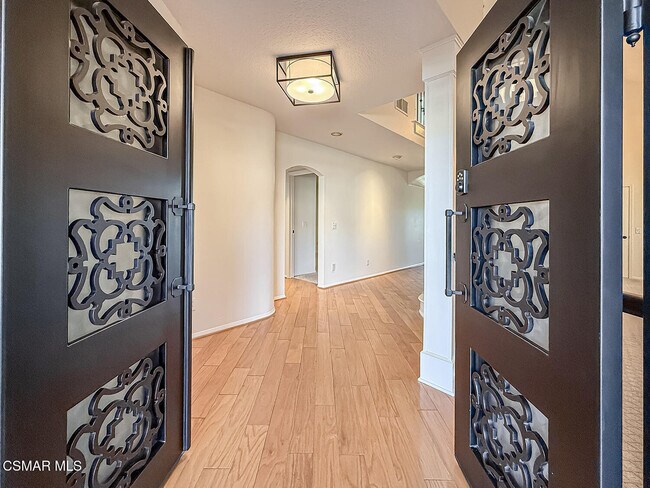 Foto del edificio - 12057 Falcon Crest Way