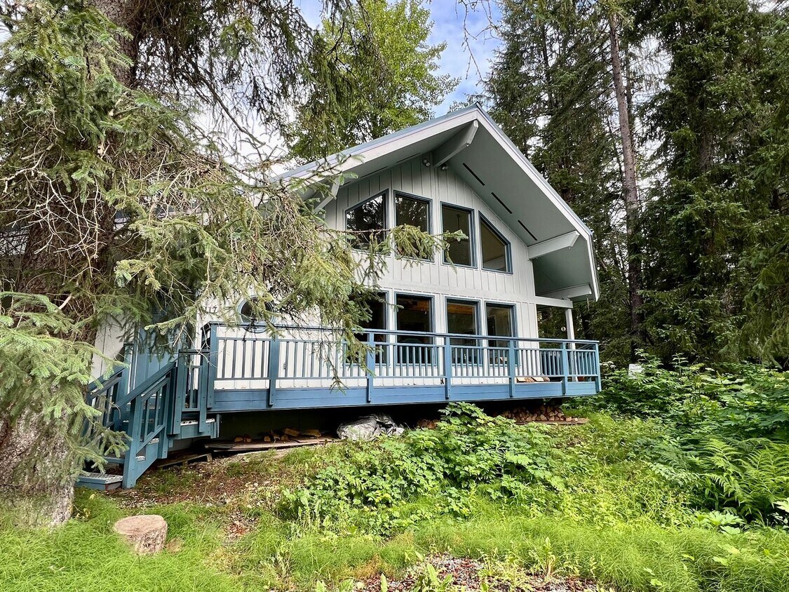 Primary Photo - Girdwood 3 Bedroom House w/ Garage