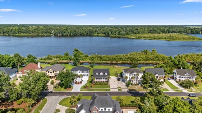 Building Photo - 1733 Indigo Island Dr