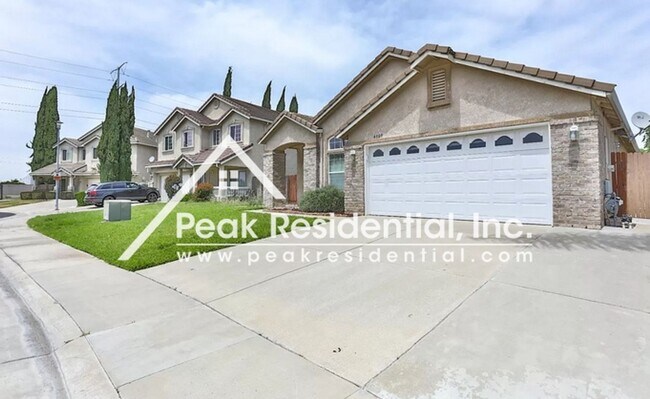 Foto del edificio - Spacious Elk Grove 4bd/2ba Home with 2 Car...