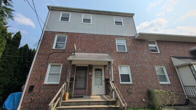 Building Photo - 234 Plymouth Ave