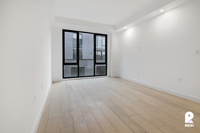 Building Photo - 148-37 88th Ave