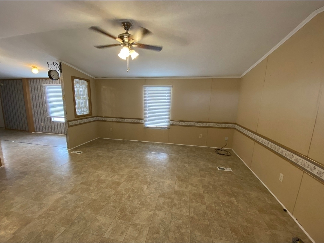 Foto del edificio - 2313 N Stockton Ave