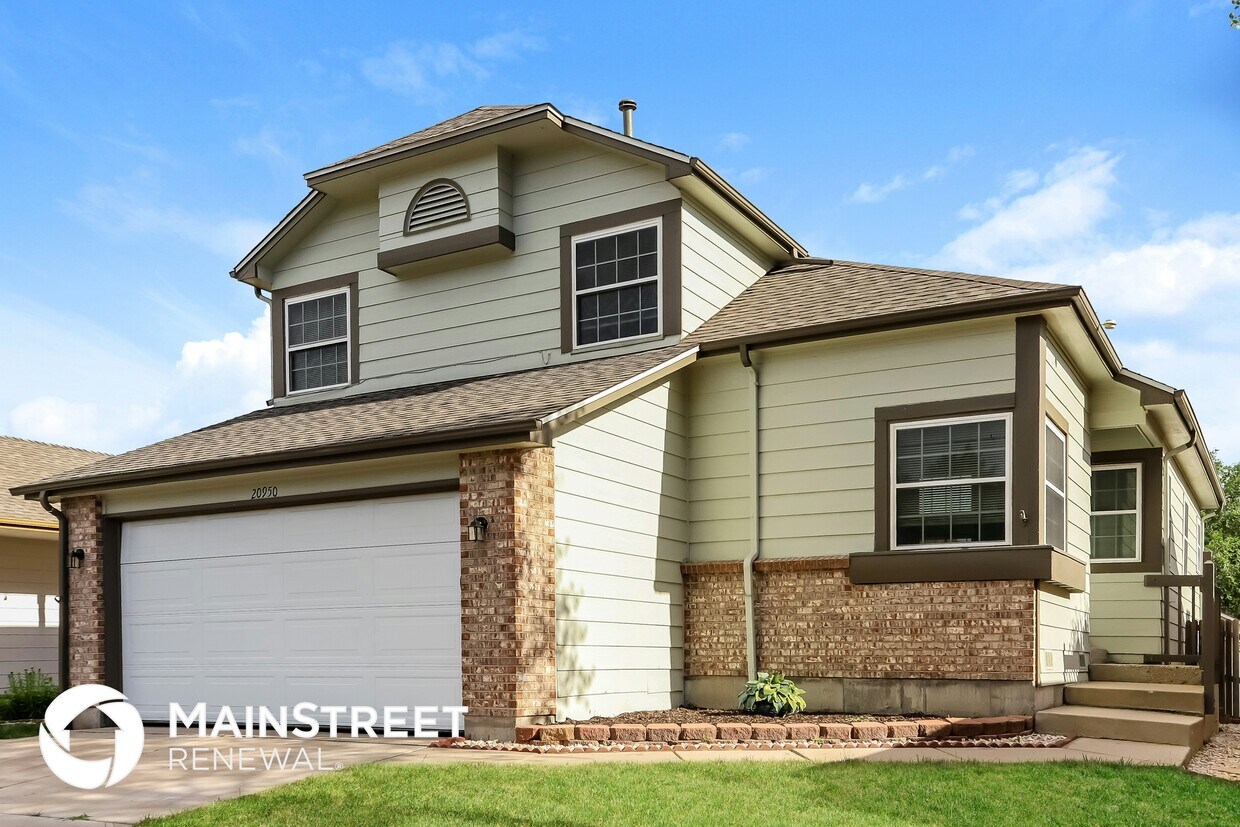 Foto principal - 20950 E 45th Ave