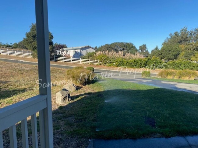 Foto del edificio - ~ Country Home ~ 2 Bedrooms & 2 Full Bathr...