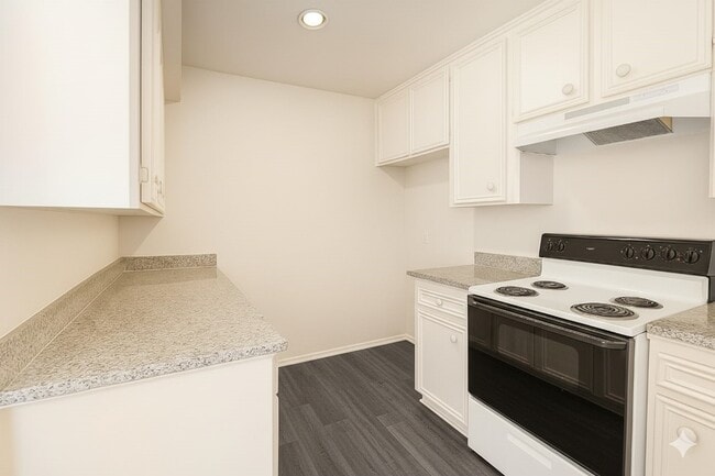 Building Photo - 9146 Wilcrest Dr