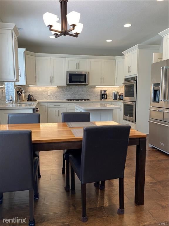 Foto del edificio - 5 br, 3 bath House - 27936 Milt Cir