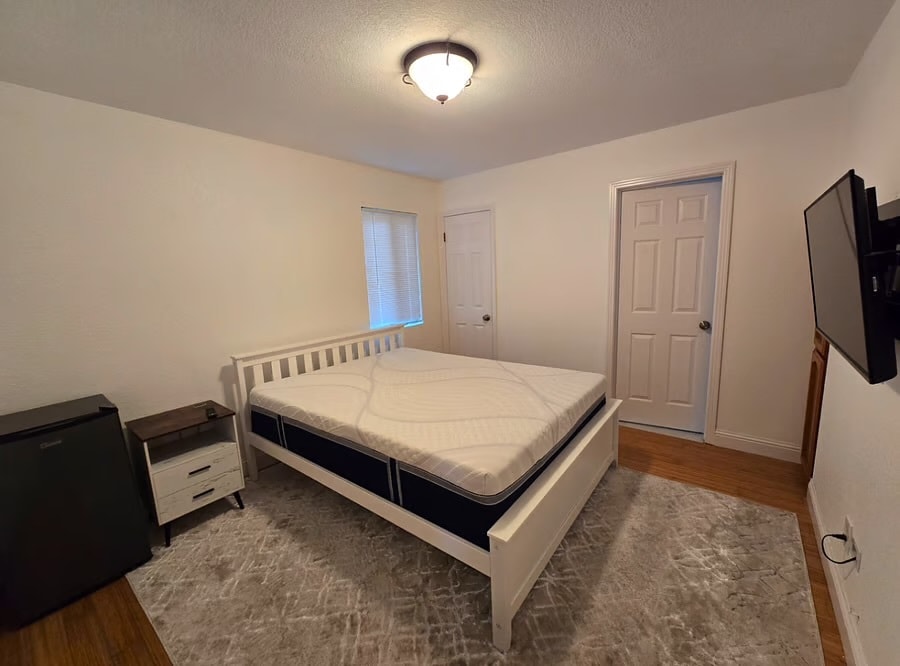 Photo - 1451 16th St (Oakland, CA)