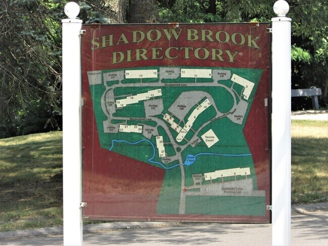 Building Photo - 15 Shadowbrook Ln