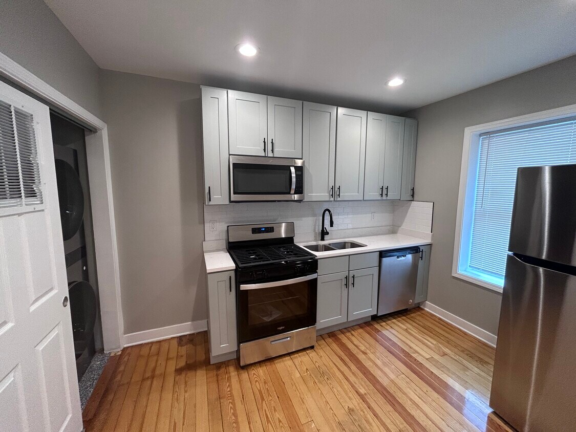 Foto principal - 910 174th Pl