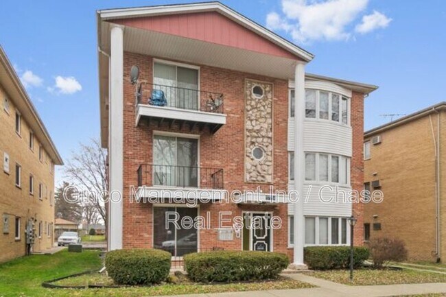 Foto del edificio - 17754 Rosewood Dr