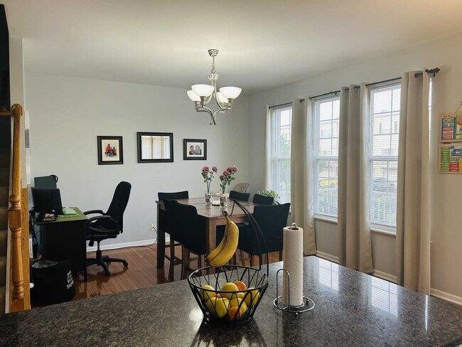 Foto del edificio - 807 Brodhead Dr