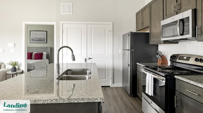 Building Photo - 8200 Clarksprings Dr