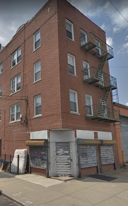 Building Photo - 3402 9th St
